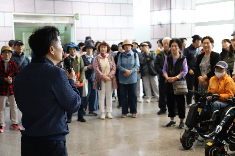 2025년 10월 함께 걷는 가을길 10